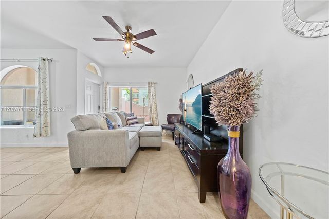 3535 NW 29th Court, Lauderdale Lakes, FL 33311