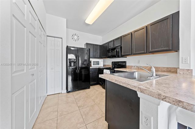 3535 NW 29th Court, Lauderdale Lakes, FL 33311