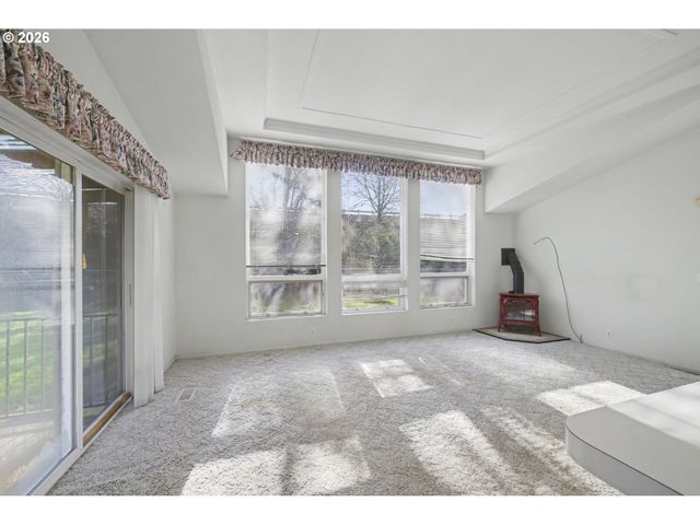 2717 MAIA Loop, Springfield, OR 97477