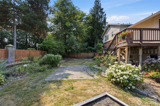 1565 Nordic Place, Poulsbo, WA 98370