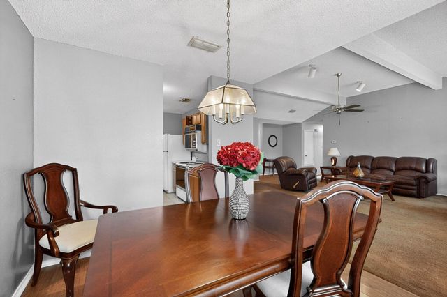 2339 Dartmouth Drive, Grand Prairie, TX 75052
