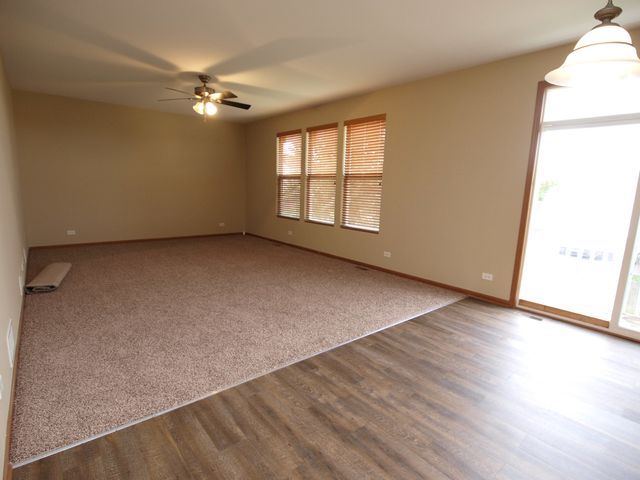 8116 BLUESTEM Avenue, Joliet, IL 60431