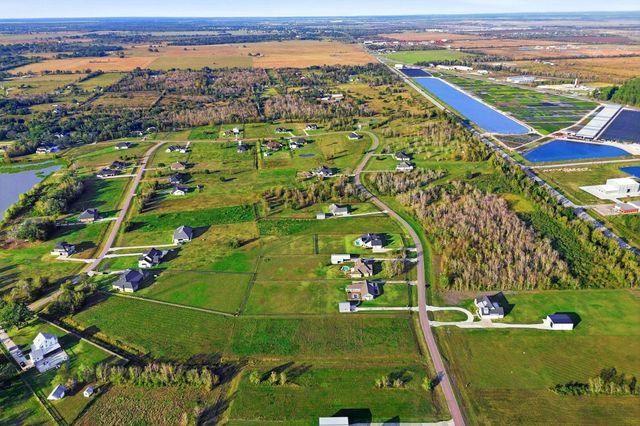 22810 Chenango Lake Drive, Angleton, TX 77515