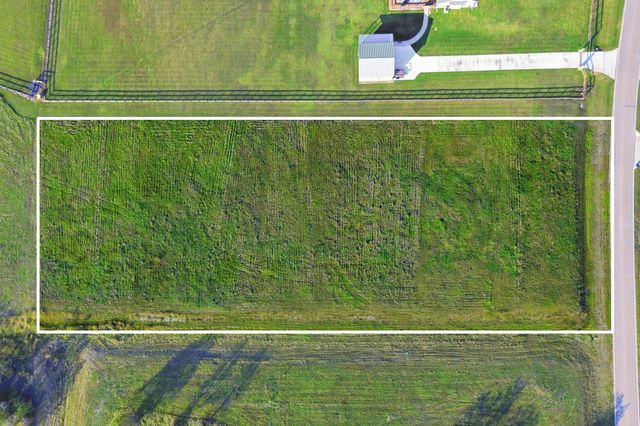 22810 Chenango Lake Drive, Angleton, TX 77515