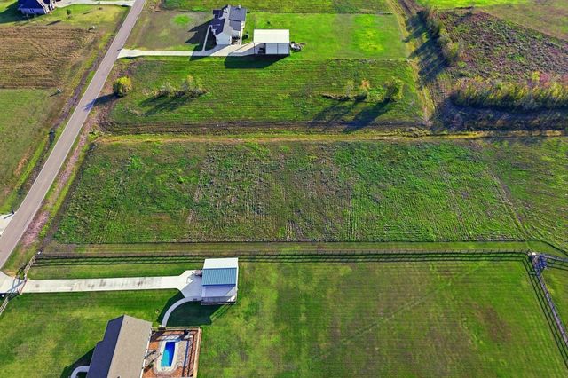 22810 Chenango Lake Drive, Angleton, TX 77515