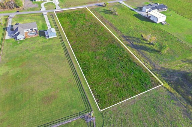 22810 Chenango Lake Drive, Angleton, TX 77515