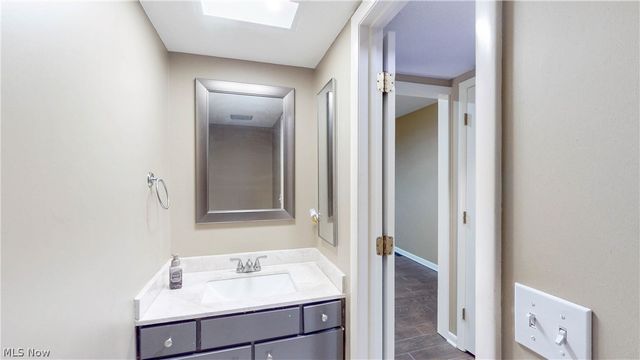 19533 Idlewood Trail 20-1, Strongsville, OH 44149