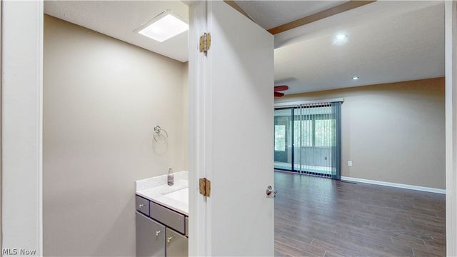 19533 Idlewood Trail 20-1, Strongsville, OH 44149