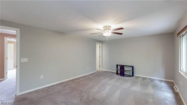 19533 Idlewood Trail 20-1, Strongsville, OH 44149