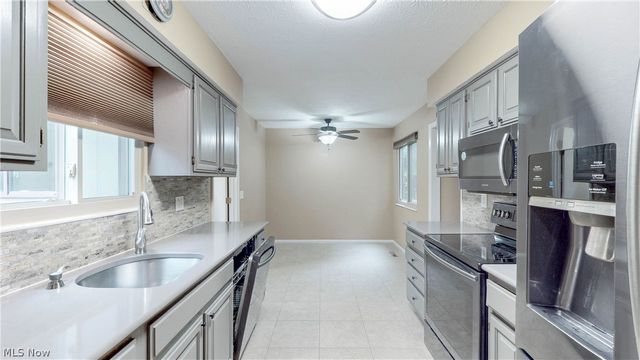 19533 Idlewood Trail 20-1, Strongsville, OH 44149