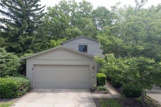 19533 Idlewood Trail 20-1, Strongsville, OH 44149