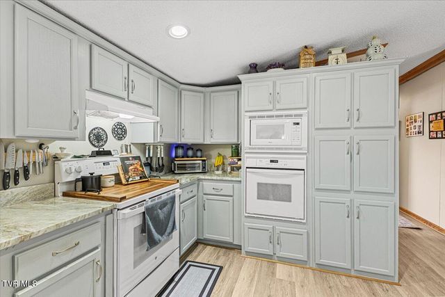 125 Astor Bowers Road, Greeneville, TN 37743