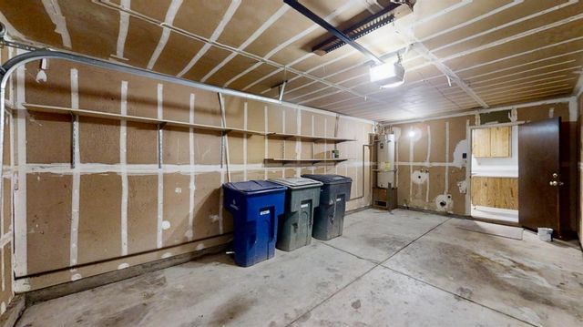 2 Topam Ct, Sacramento, CA 95833