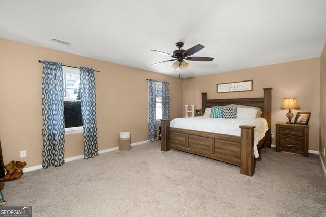 153 Thelma Road SW, Calhoun, GA 30701