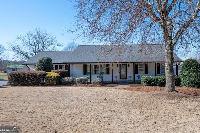 153 Thelma Road SW, Calhoun, GA 30701