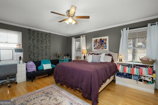 153 Thelma Road SW, Calhoun, GA 30701