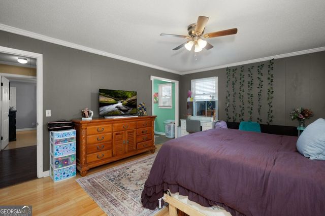 153 Thelma Road SW, Calhoun, GA 30701