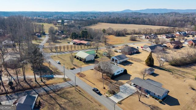 153 Thelma Road SW, Calhoun, GA 30701