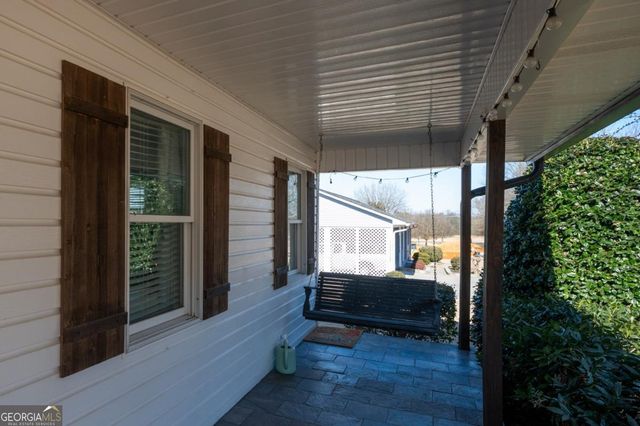 153 Thelma Road SW, Calhoun, GA 30701