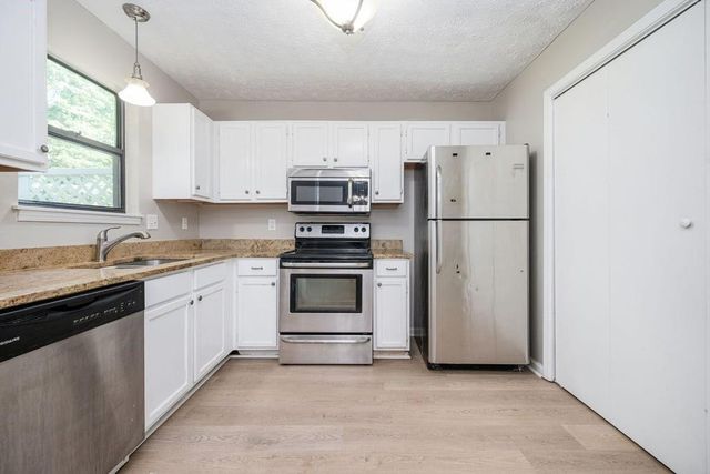 3190 Cape Circle, Alpharetta, GA 30009