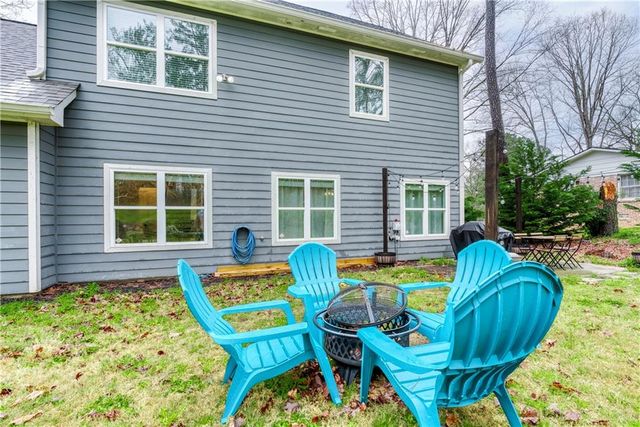 5857 Dolvin Lane, Buford, GA 30518