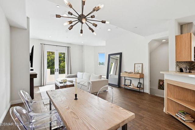 4541 Colfax Avenue 101, North Hollywood, CA 91602