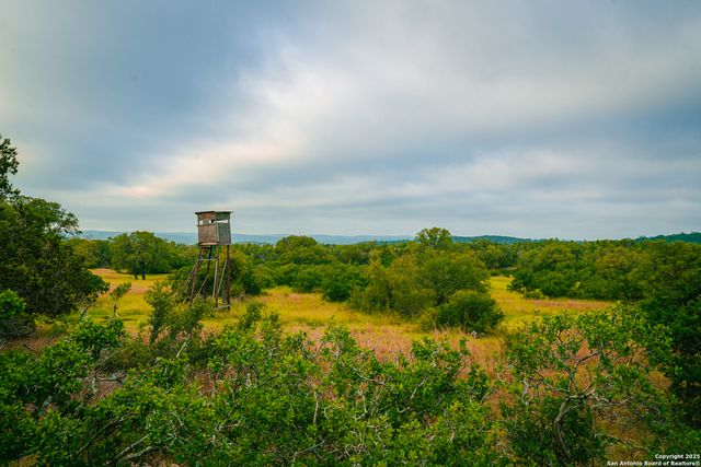 000 Lone Oak Hollow, Spring Branch, TX 78070