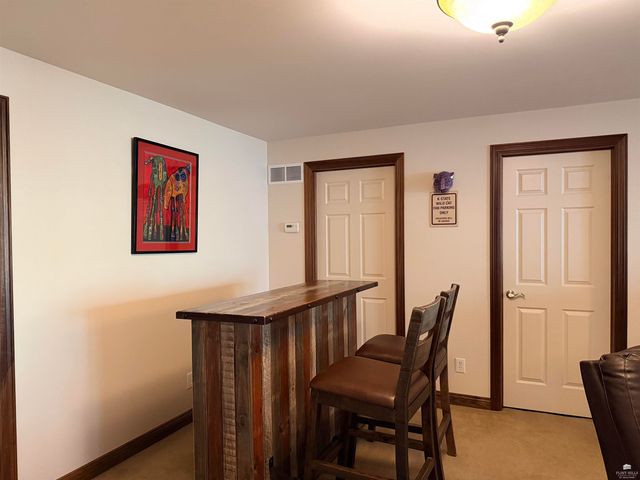 1412 Oaktree Place, Manhattan, KS 66503