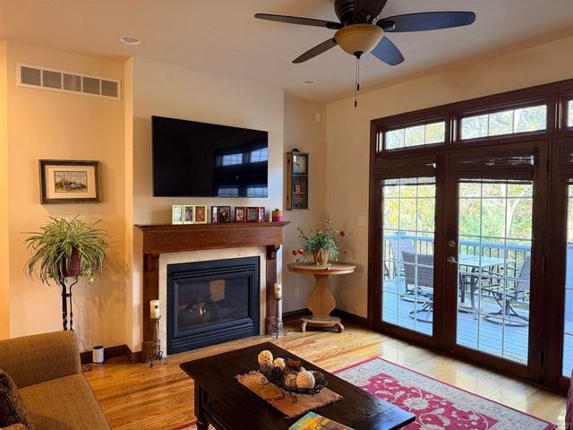 1412 Oaktree Place, Manhattan, KS 66503