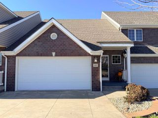 1412 Oaktree Place, Manhattan, KS 66503