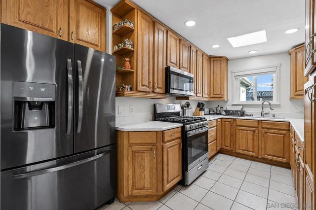 857 Holly Ave, Imperial Beach, CA 91932