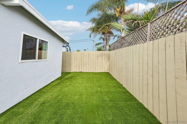 857 Holly Ave, Imperial Beach, CA 91932
