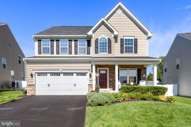 12380 SOUTHINGTON DR, Woodbridge, VA 22192