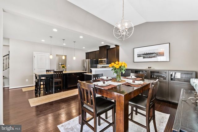 12380 SOUTHINGTON DR, Woodbridge, VA 22192
