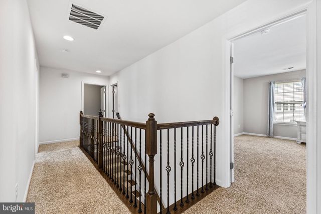 12380 SOUTHINGTON DR, Woodbridge, VA 22192