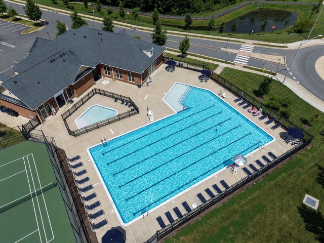 12380 SOUTHINGTON DR, Woodbridge, VA 22192