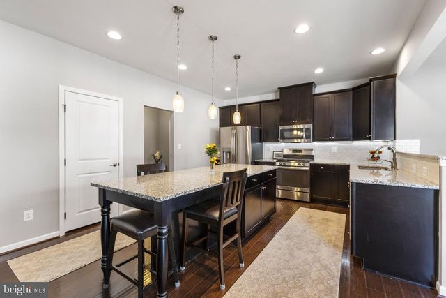 12380 SOUTHINGTON DR, Woodbridge, VA 22192