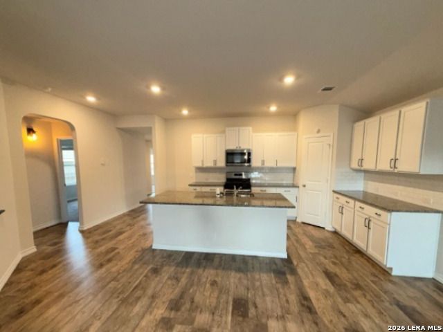 13115 Minuet Sway, San Antonio, TX 78252
