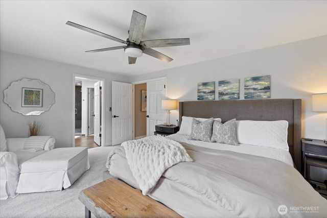 23956 NE 31st Way, Sammamish, WA 98074