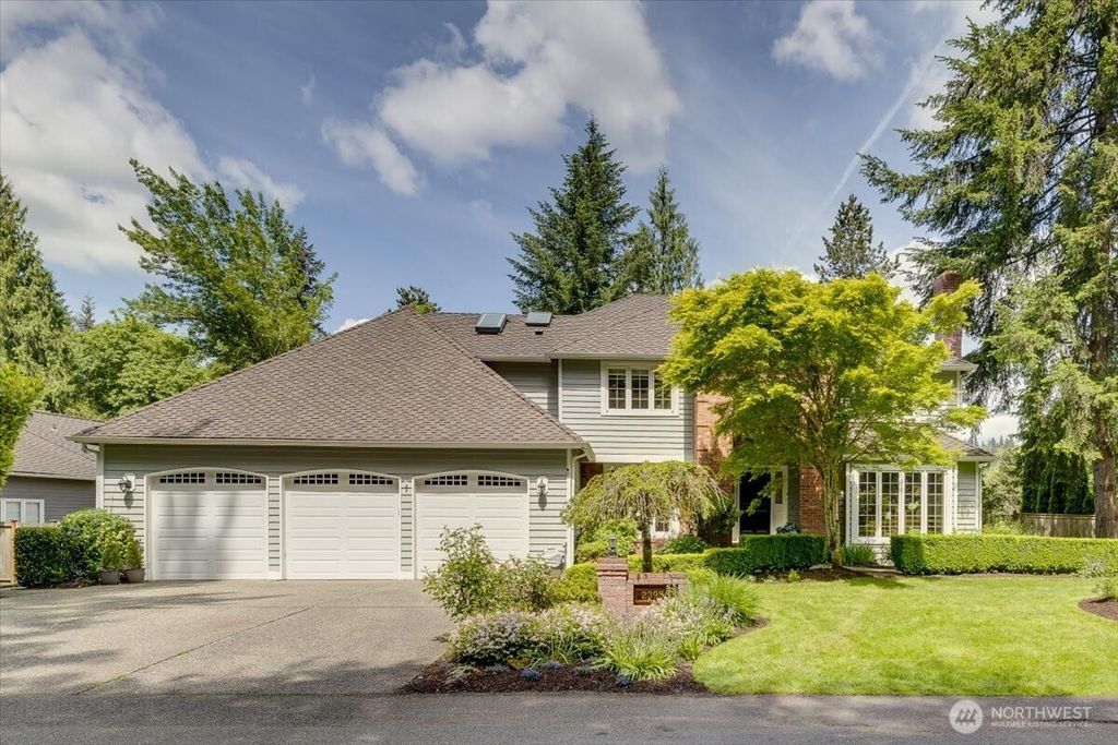 23956 NE 31st Way, Sammamish, WA 98074