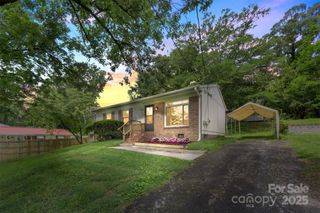 1075 Parkview Drive, Gastonia, NC 28054