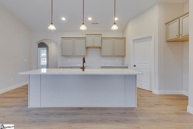 108 Walters Way, Pickens, SC 29671