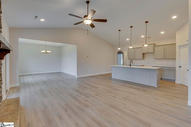 108 Walters Way, Pickens, SC 29671