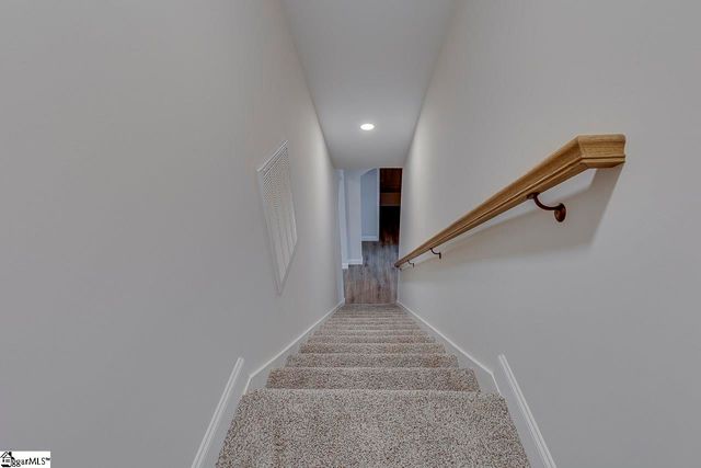 108 Walters Way, Pickens, SC 29671