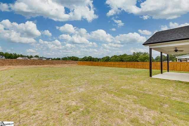 108 Walters Way, Pickens, SC 29671