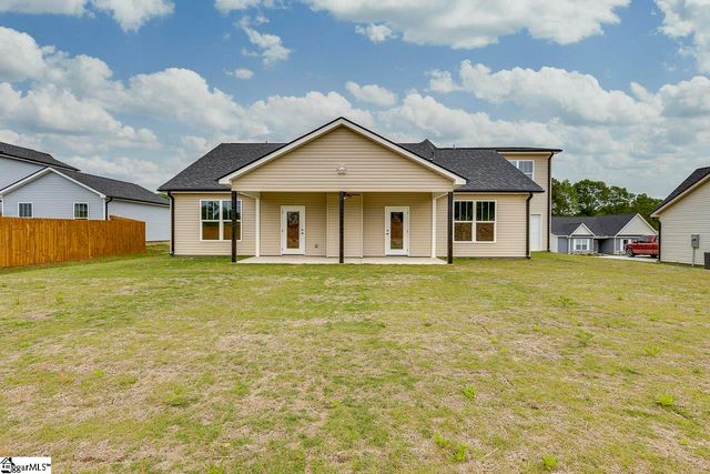 108 Walters Way, Pickens, SC 29671