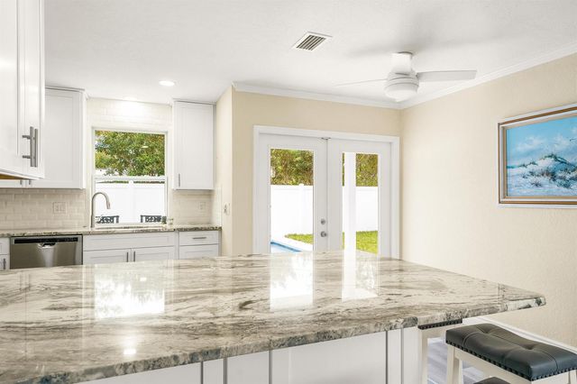 1510 3rd Court, Vero Beach, FL 32960