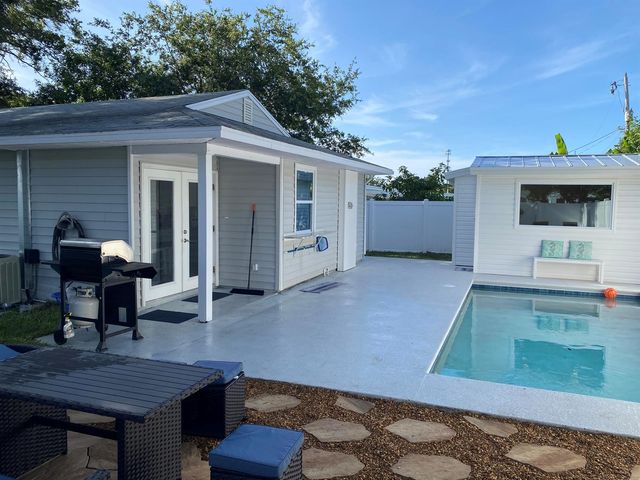1510 3rd Court, Vero Beach, FL 32960