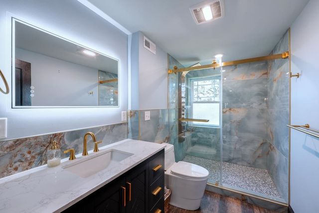 1702 Simpson Ave, Winfield, KS 67156