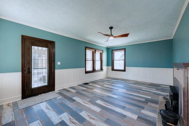 1702 Simpson Ave, Winfield, KS 67156